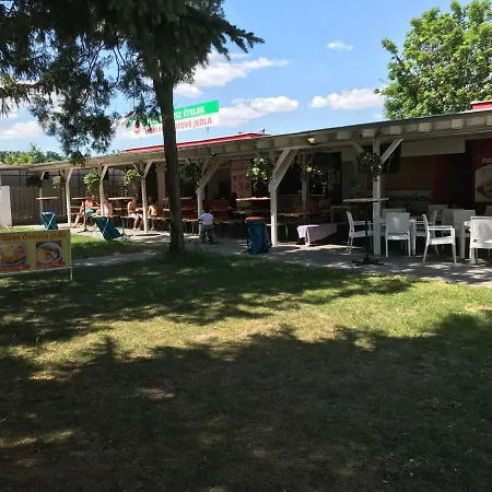 Aka Turisticka بيت ضيافة *