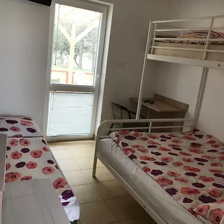 بيت ضيافة Aka Turisticka